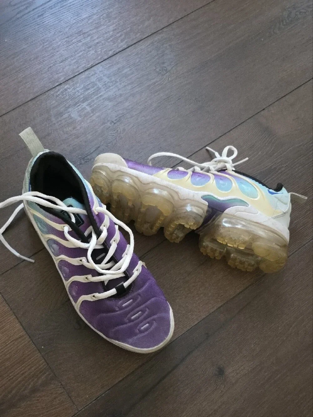 Nike VaporMax Plus Purple and Teal Gradient Sneakers Size 7
